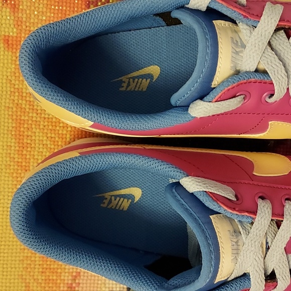 Womens Nike Dunk Low Retro Classic Sneakers - Picture 6 of 10